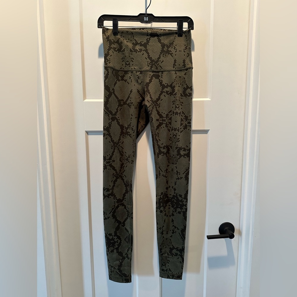 Lululemon high waisted leggings